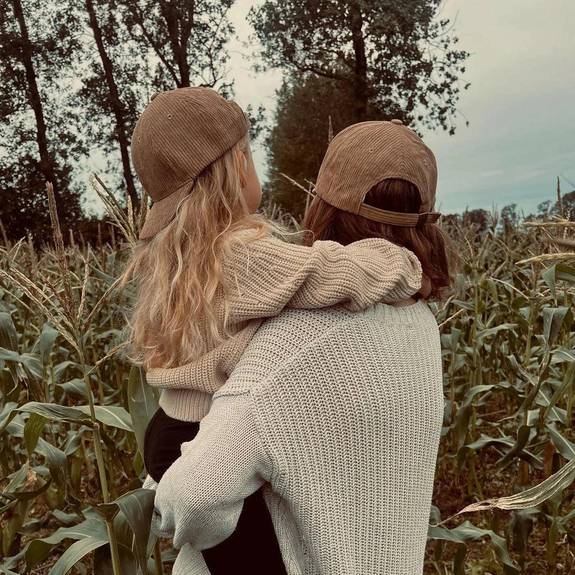 Matchande kläder - mamma och dotter 
